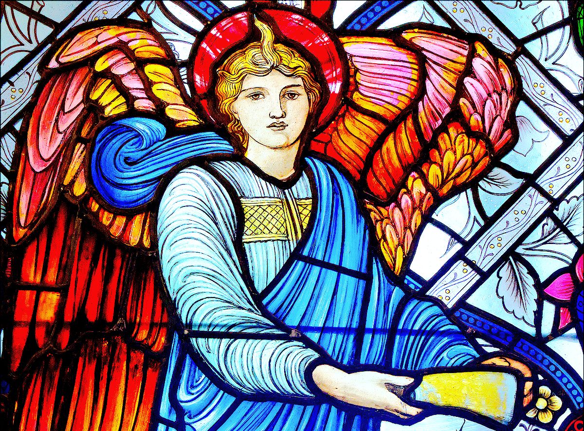 Edward_Burne-Jones_stained glass angel with blue garments