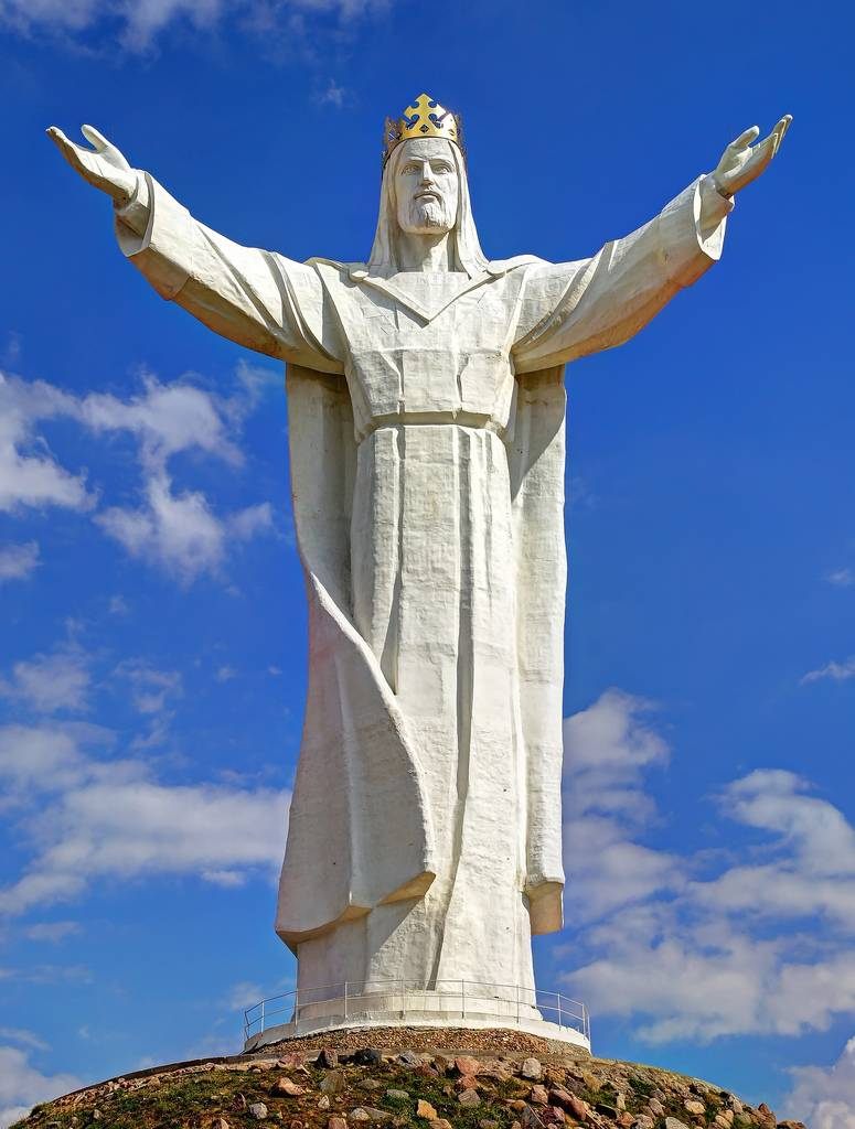 monumental statue of Christ in Poland