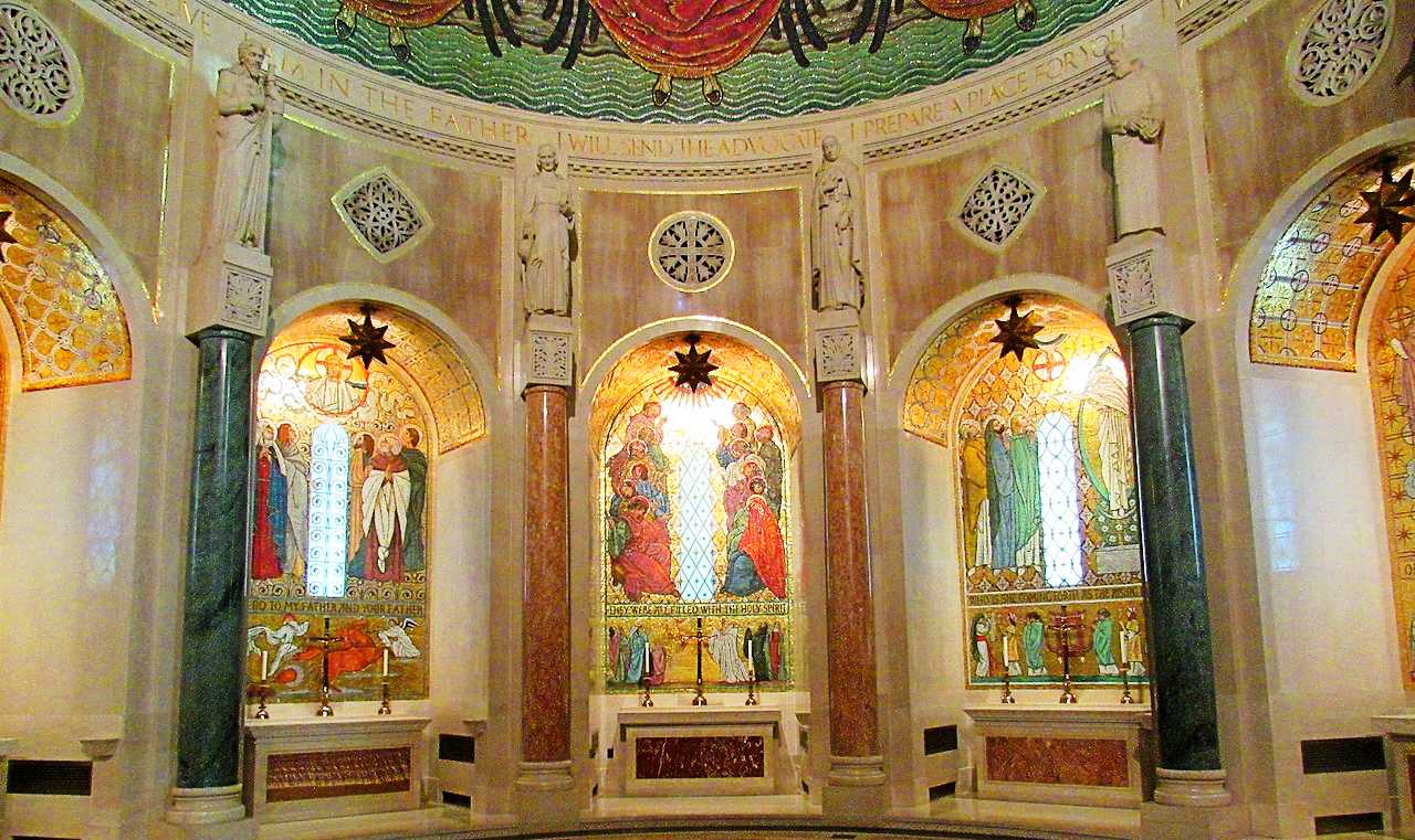 National Basilica of the Imamculate Conception in DC_crypt altars