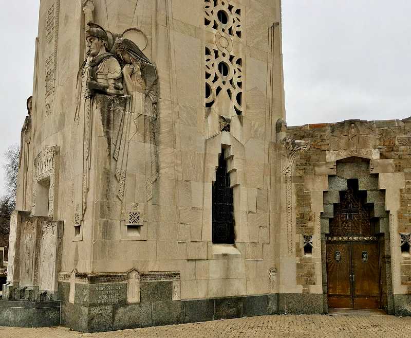 National_Shrine_of_the_Little_Flowe_OPT